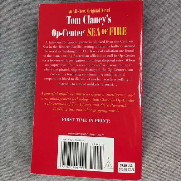 🍭 3/$10 Tom Clancy: Sea of Fire- Op-Centre #10  (Paperback) - Picture 3 of 4